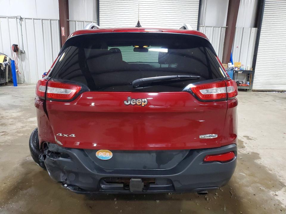 56580786 :رقم المزاد ، 1C4PJMCS8EW242877 vin ، 2014 Jeep Cherokee مزاد بيع