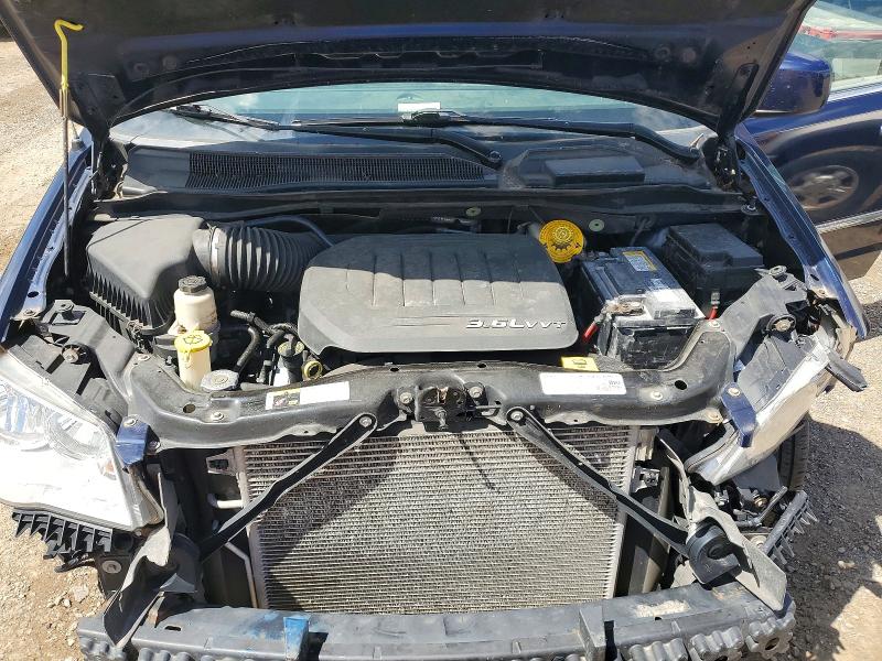2016 Chrysler Town & Country მანქანა იყიდება აუქციონზე, vin: 2C4RC1BG2GR104178, აუქციონის ნომერი: 56776216