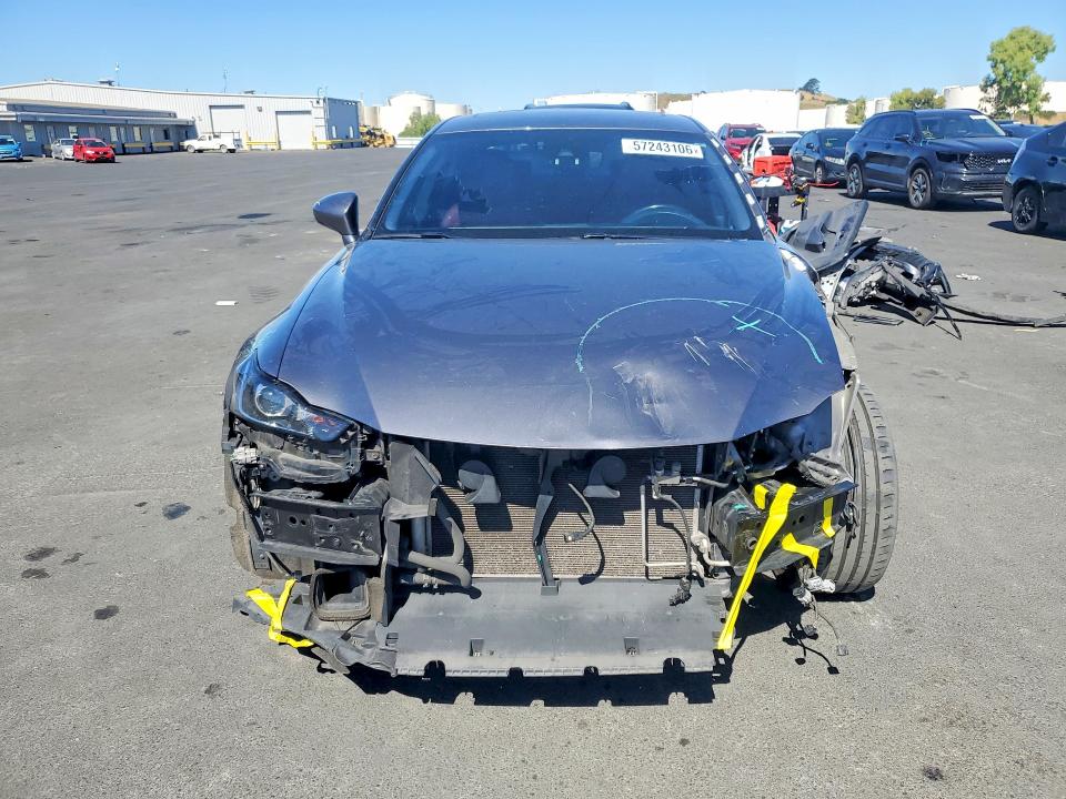 57243106 :رقم المزاد ، JTHBA1D20J5069359 vin ، 2018 Lexus Is مزاد بيع
