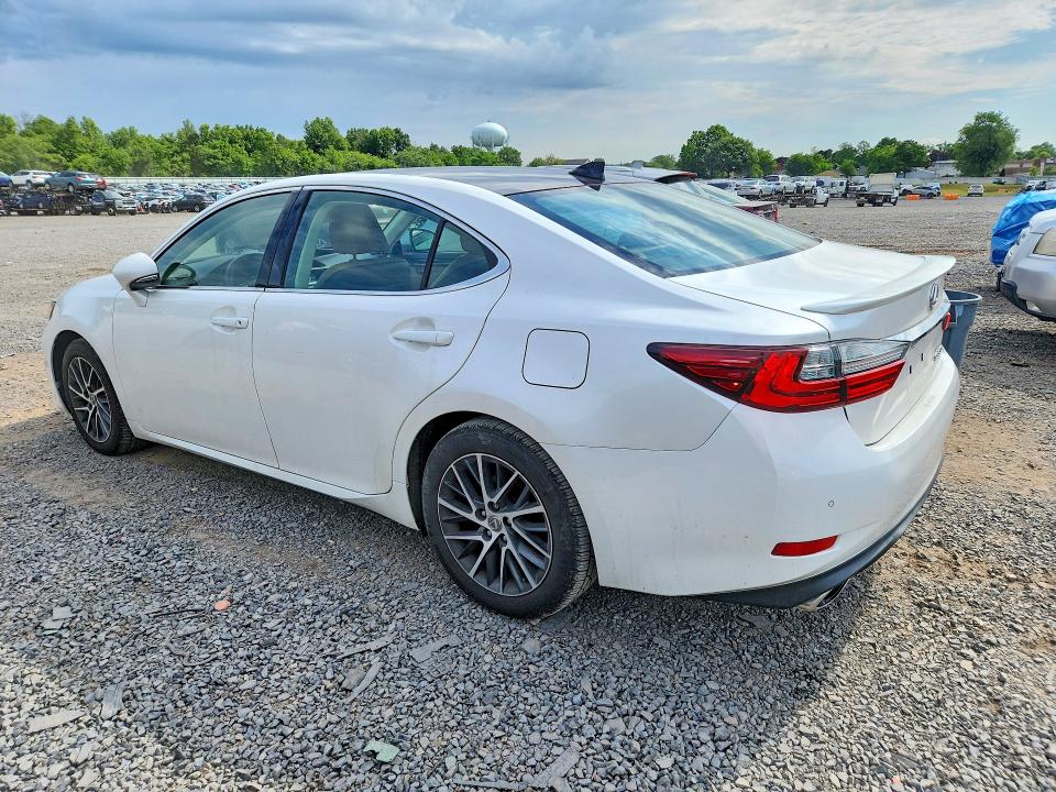 55060726 :رقم المزاد ، 58ABK1GG0JU110170 vin ، 2018 Lexus Es 350 مزاد بيع
