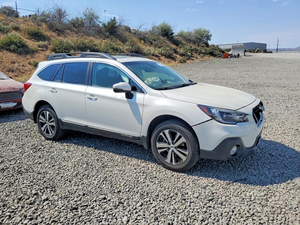 57914846 :رقم المزاد ، 4S4BSANC7J3233266 vin ، 2018 Subaru Outback مزاد بيع