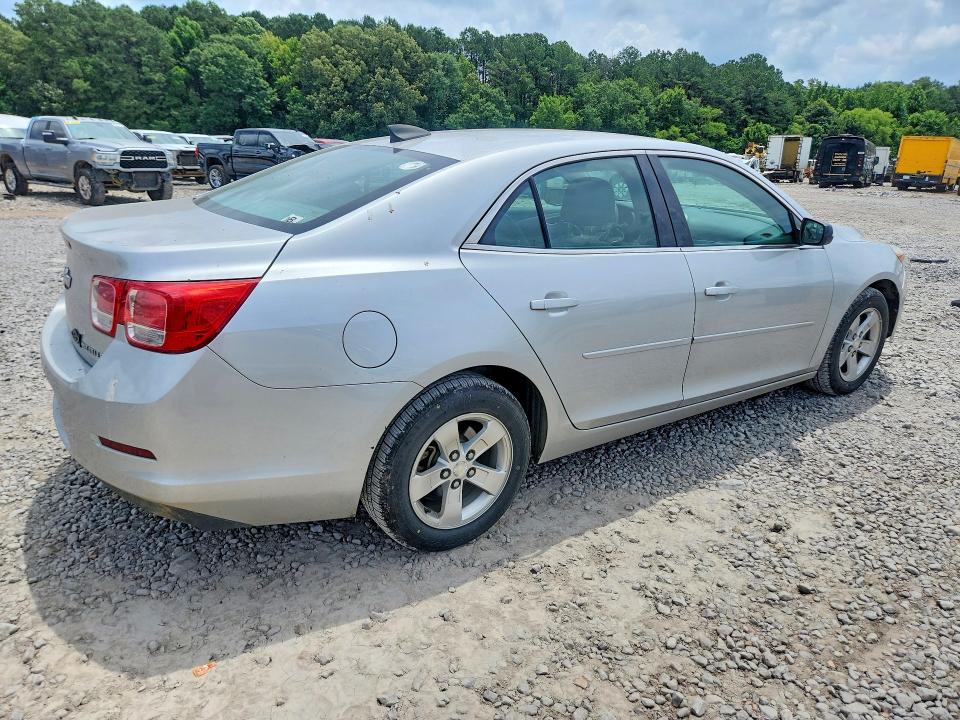 57208016 :رقم المزاد ، 1G11B5SLXFF308312 vin ، 2015 Chevrolet Malibu مزاد بيع