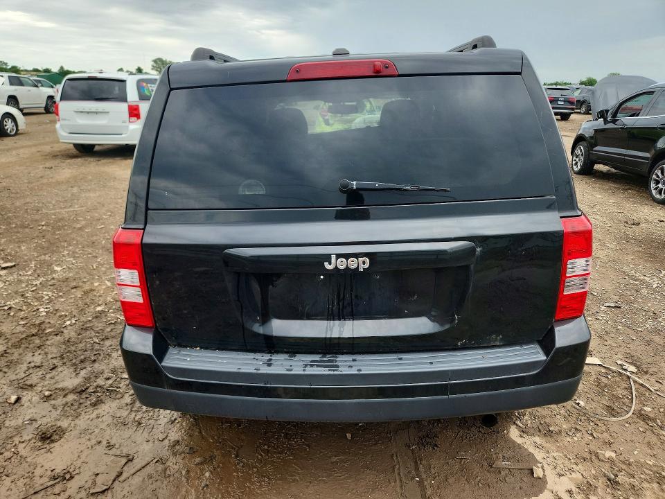 58705956 :رقم المزاد ، 1C4NJPBA2HD131291 vin ، 2017 Jeep Patriot مزاد بيع