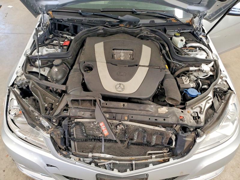 55610466 :رقم المزاد ، WDDGF8BB4CA606030 vin ، 2012 Mercedes-benz C مزاد بيع
