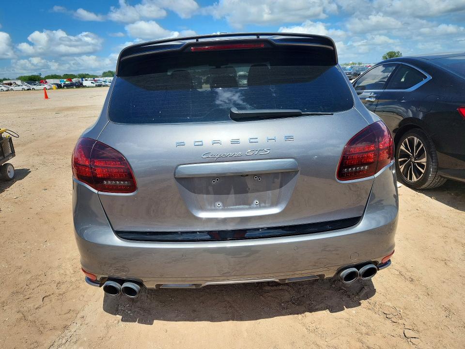 2013 Porsche Cayenne მანქანა იყიდება აუქციონზე, vin: WP1AD2A20DLA71805, აუქციონის ნომერი: 57136506