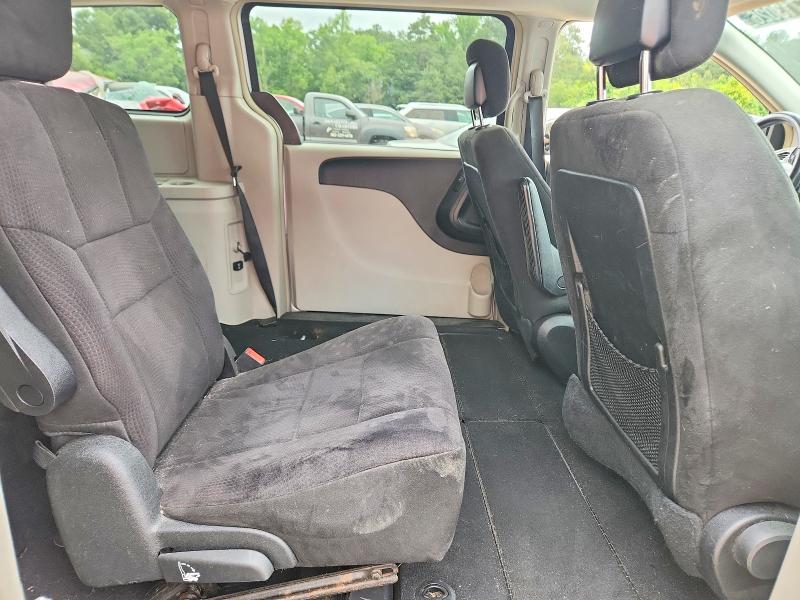 56713026 :رقم المزاد ، 2A4RR5DG8BR768359 vin ، 2011 Chrysler Town & Country مزاد بيع