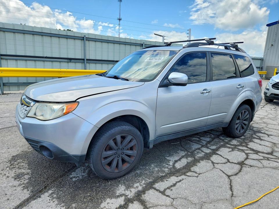 Auction sale of the 2013 Subaru Forester, vin: JF2SHADC5DH445905, lot number: 56825636