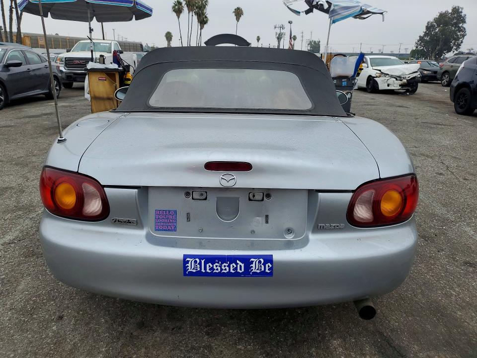 55823736 :رقم المزاد ، JM1NB3530Y0139738 vin ، 2000 Mazda Mx-5 Miata مزاد بيع