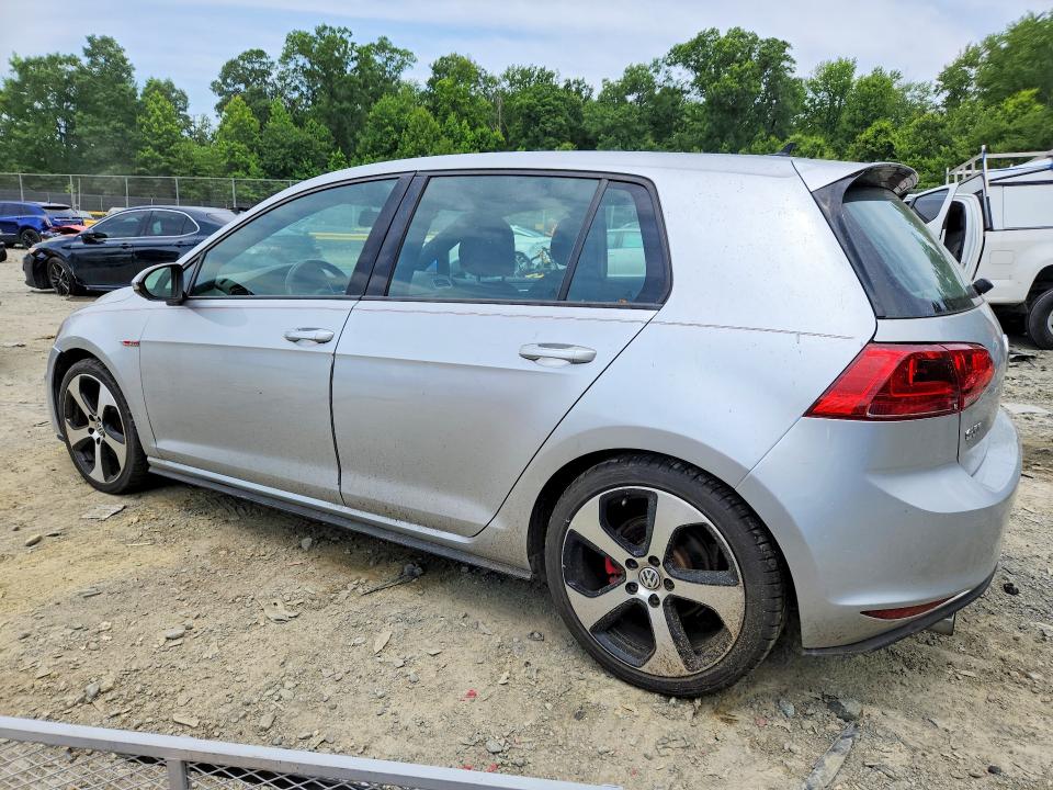 2017 Volkswagen Gti მანქანა იყიდება აუქციონზე, vin: 3VW5T7AU4HM070856, აუქციონის ნომერი: 57860136