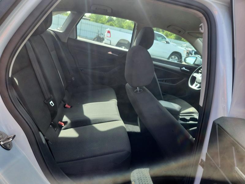 2019 Volkswagen Jetta მანქანა იყიდება აუქციონზე, vin: 3VWN57BU1KM007360, აუქციონის ნომერი: 57999006