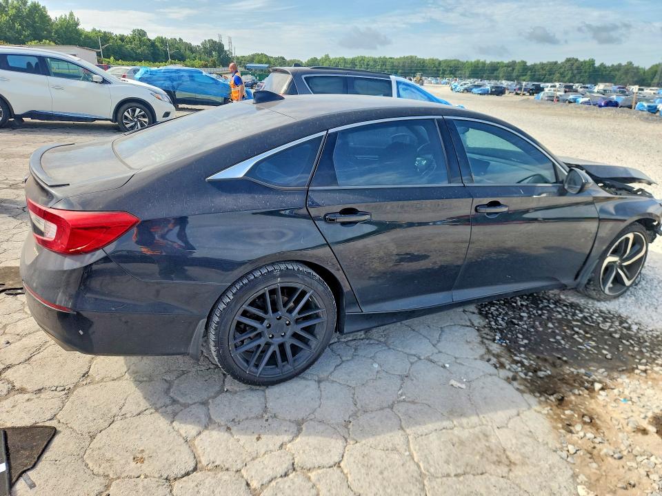 Aukcja sprzedaży 2018 Honda Accord, vin: 1HGCV1F3XJA068079, numer aukcji: 59132956
