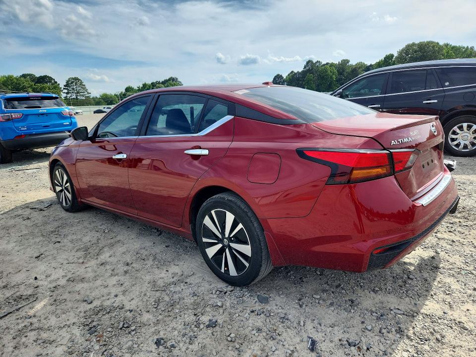 56159306 :رقم المزاد ، 1N4BL4DV8MN382466 vin ، 2021 Nissan Altima مزاد بيع
