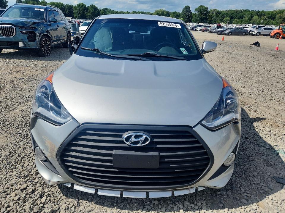2016 Hyundai Veloster მანქანა იყიდება აუქციონზე, vin: KMHTC6AEXGU302640, აუქციონის ნომერი: 57065966