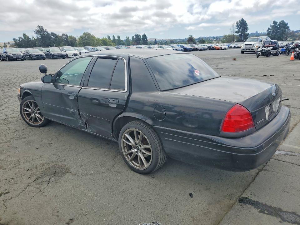 57649086 :رقم المزاد ، 2FAHP71W07X125253 vin ، 2007 Ford Crown Victoria مزاد بيع