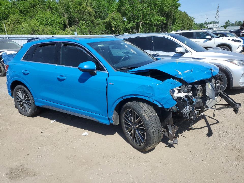 2020 Audi Q3 მანქანა იყიდება აუქციონზე, vin: WA1EECF39L1005247, აუქციონის ნომერი: 56083696