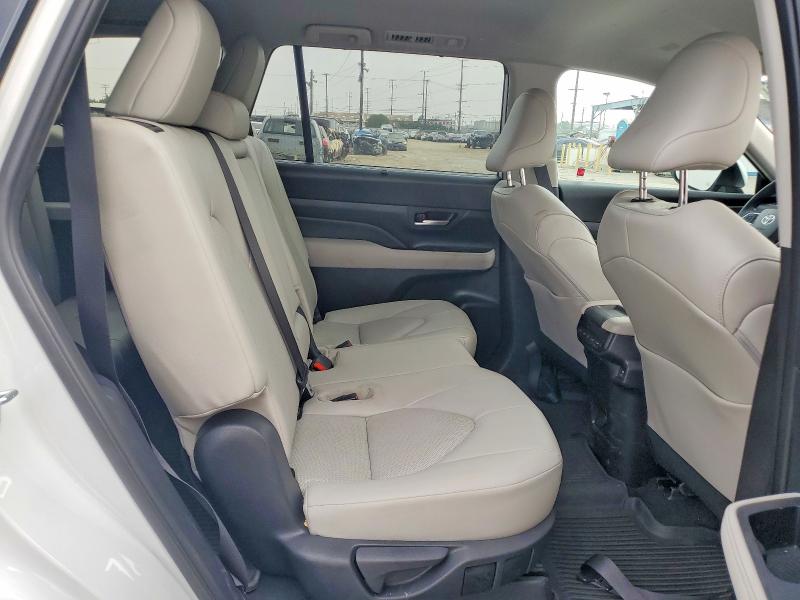 2026 Toyota Grand Highlander მანქანა იყიდება აუქციონზე, vin: 5TDAAAB59TS107596, აუქციონის ნომერი: 56305346