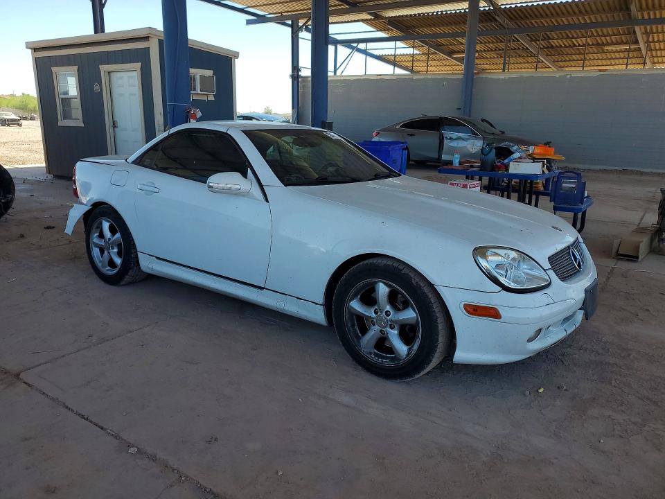 2001 Mercedes-benz Slk მანქანა იყიდება აუქციონზე, vin: WDBKK65F81F210099, აუქციონის ნომერი: 58473536