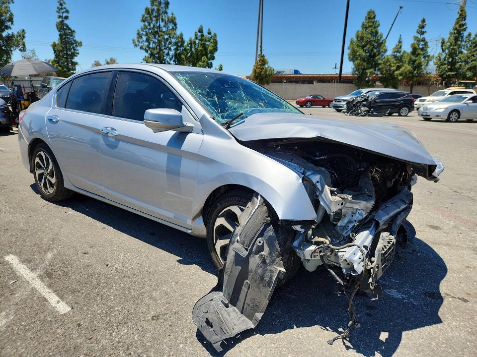 Aukcja sprzedaży 2017 Honda Accord, vin: 1HGCR2F06HA046820, numer aukcji: 57571466