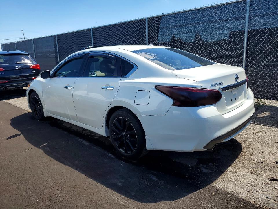 Продажа на аукционе авто 2017 Nissan Altima, vin: 1N4AL3AP3HC250048, номер лота: 56678976