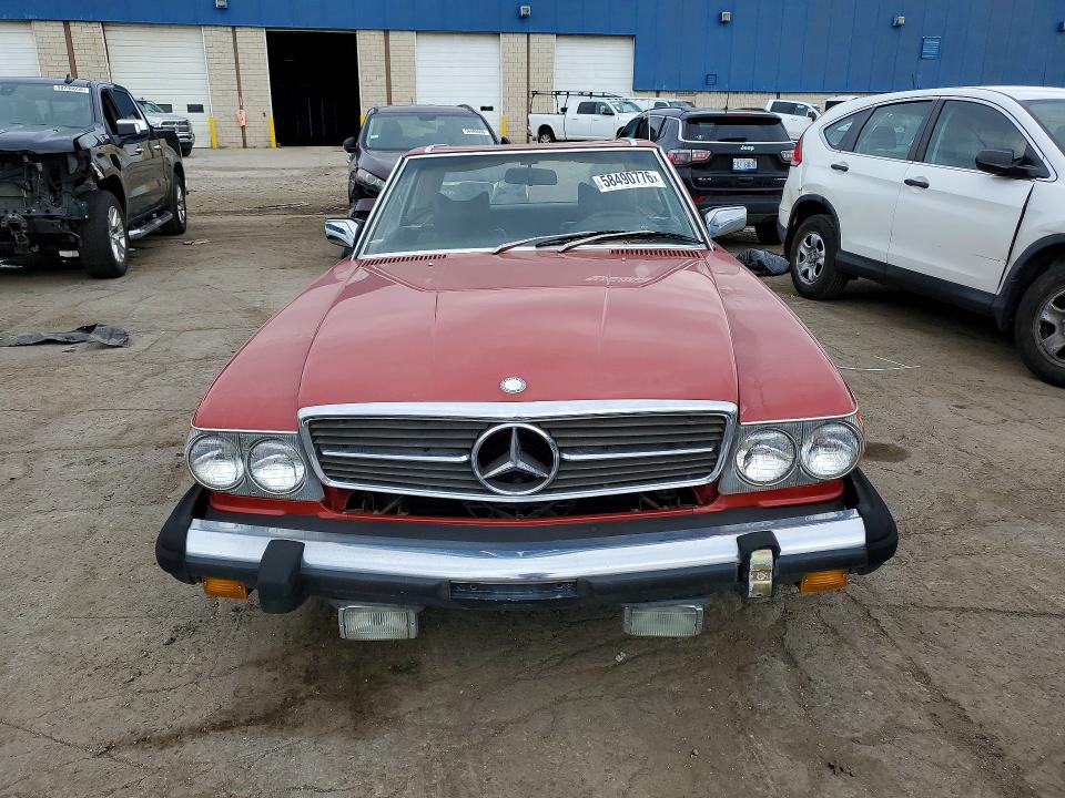 58490776 :رقم المزاد ، 10704412029842 vin ، 1976 Mercedes-benz 450 مزاد بيع