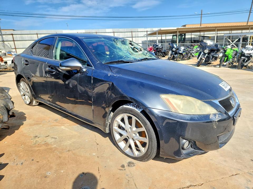 56851436 :رقم المزاد ، JTHBF5C28B2101231 vin ، 2011 Lexus Is مزاد بيع