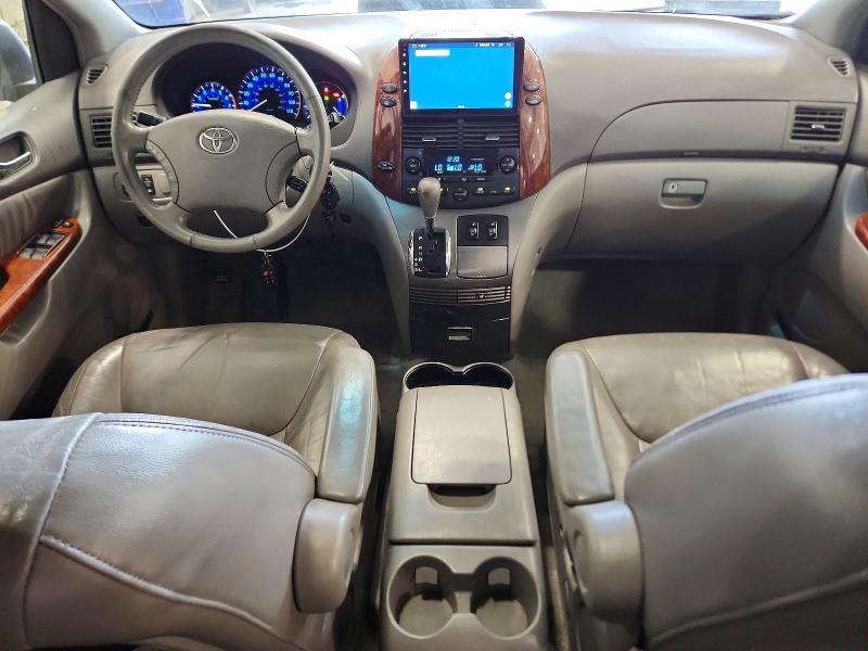 2004 Toyota Sienna მანქანა იყიდება აუქციონზე, vin: 5TDZA22C04S070561, აუქციონის ნომერი: 57249066
