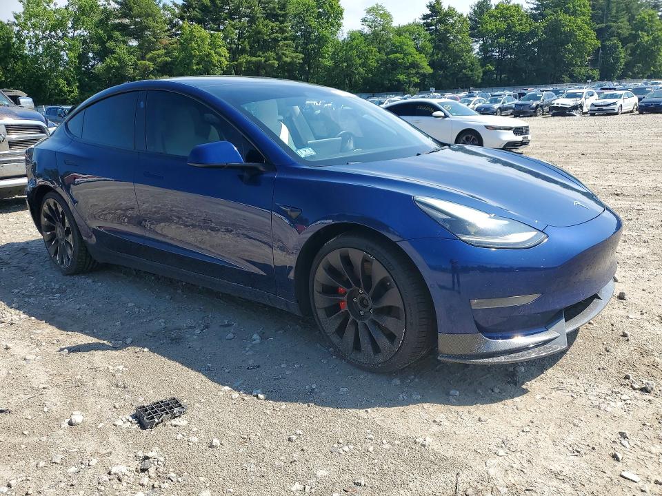 57063856 :رقم المزاد ، 5YJ3E1EC3NF198329 vin ، 2022 Tesla Model 3 مزاد بيع