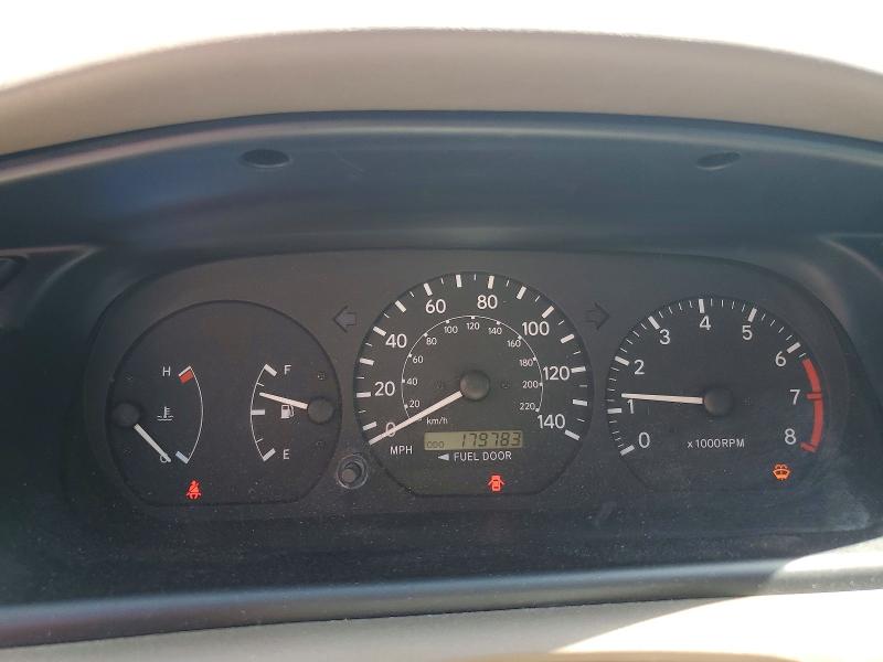 56806906 :رقم المزاد ، 4T1BG22K11U868917 vin ، 2001 Toyota Camry مزاد بيع