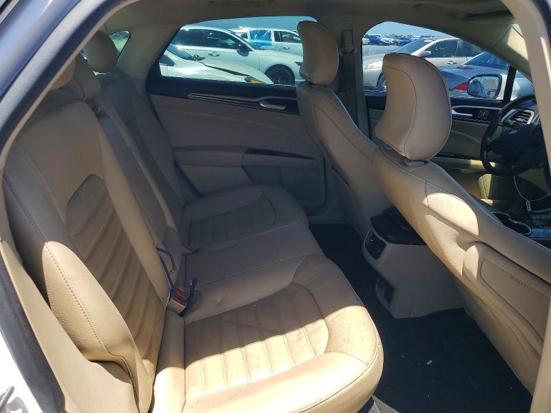 58114056 :رقم المزاد ، 3FA6P0PU0GR106690 vin ، 2016 Ford Fusion مزاد بيع
