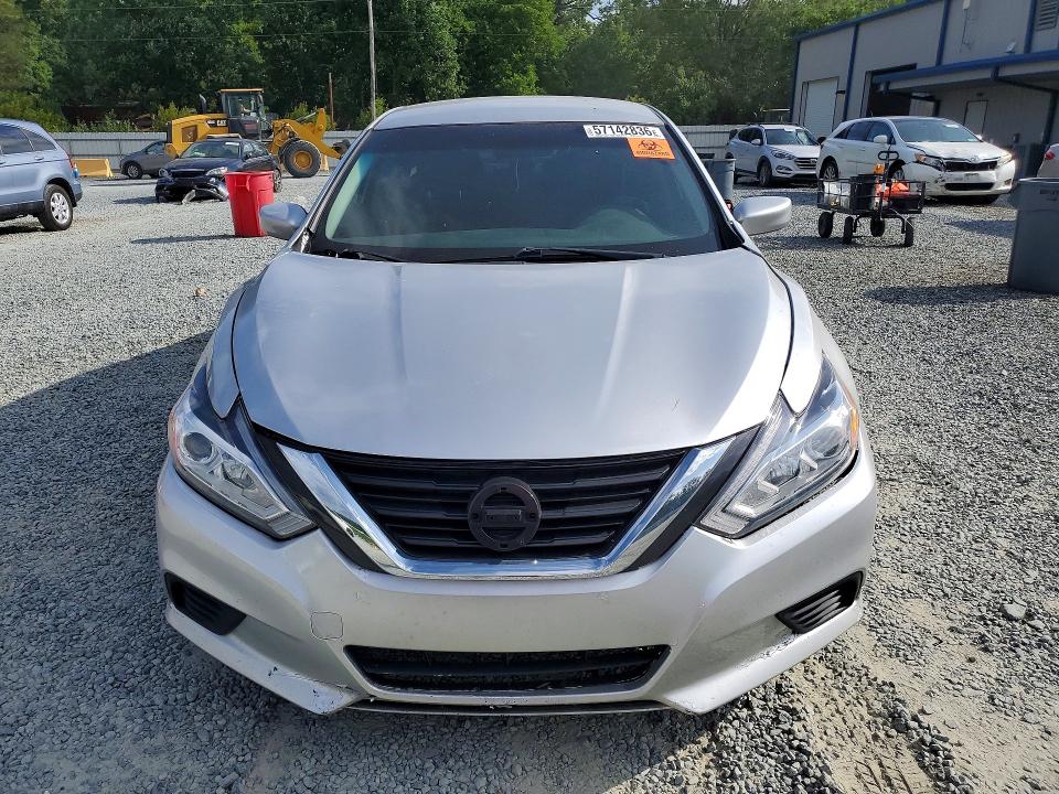 Продаж на аукціоні авто 2017 Nissan Altima, vin: 1N4AL3AP3HC229474, номер лоту: 57142836