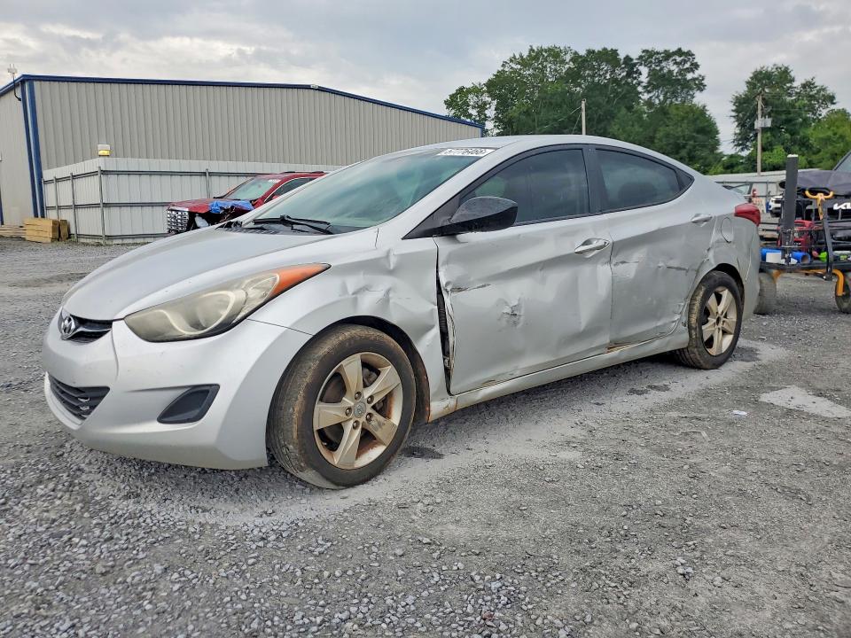 2011 Hyundai Elantra მანქანა იყიდება აუქციონზე, vin: KMHDH4AE8BU112712, აუქციონის ნომერი: 57776466