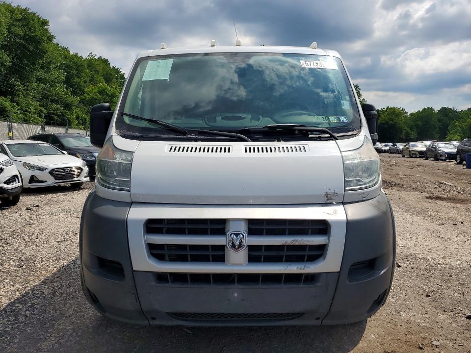 57758836 :رقم المزاد ، 3C6TRVAG0EE110645 vin ، 2014 Ram Promaster 1500 مزاد بيع