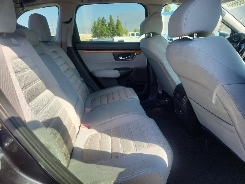 57868886 :رقم المزاد ، 7FARW1H55JE015175 vin ، 2018 Honda Cr-v مزاد بيع