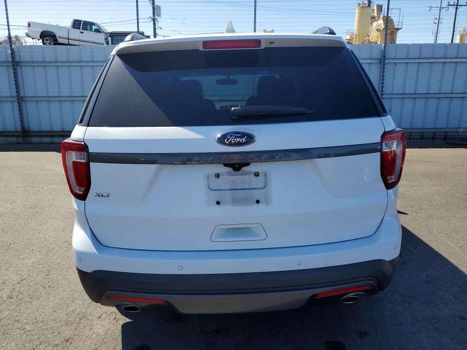 56889656 :رقم المزاد ، 1FM5K7D89HGC47797 vin ، 2017 Ford Explorer مزاد بيع