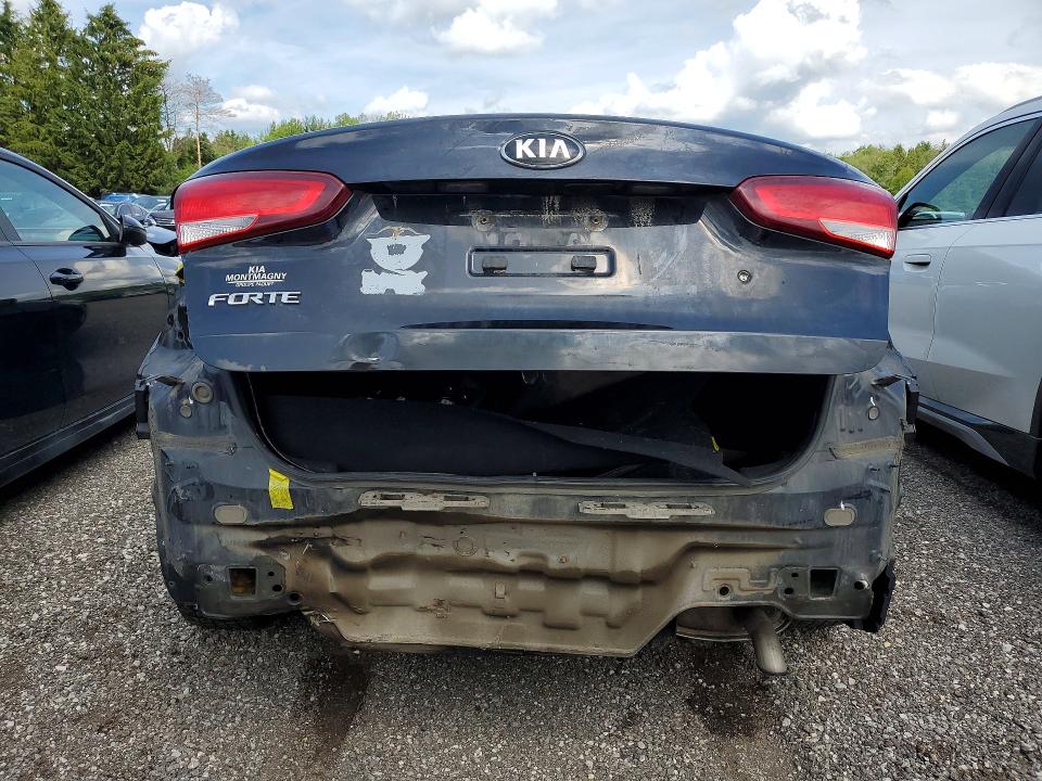 Продажа на аукционе авто 2018 Kia Forte, vin: 3KPFK4A73JE221267, номер лота: 58110956