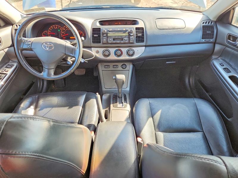55857446 :رقم المزاد ، 4T1BA32KX5U043214 vin ، 2005 Toyota Camry مزاد بيع
