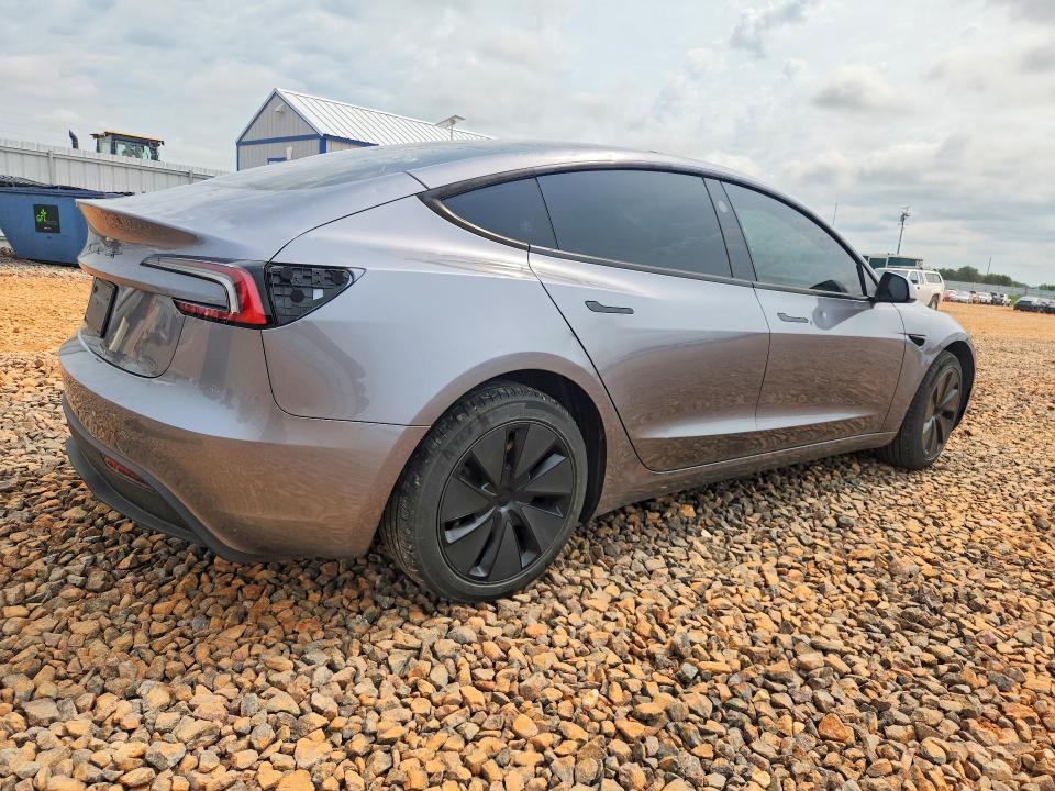2026 Tesla Model 3 მანქანა იყიდება აუქციონზე, vin: 5YJ3E1EA0TF117816, აუქციონის ნომერი: 58756036