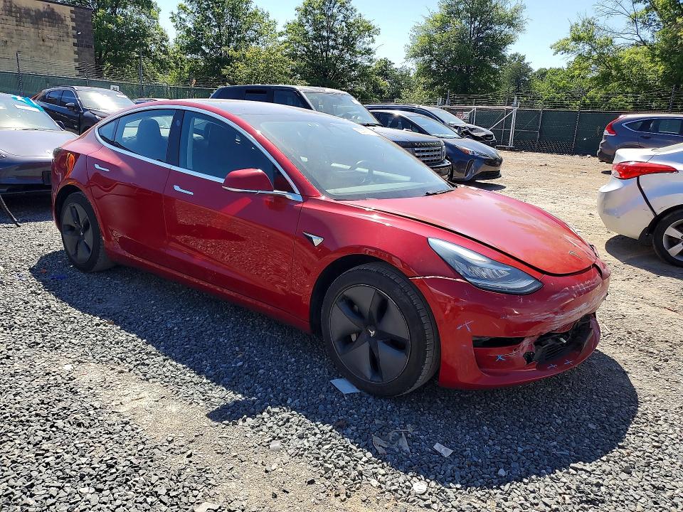 Продажа на аукционе авто 2018 Tesla Model 3, vin: 5YJ3E1EA0JF040717, номер лота: 55595136