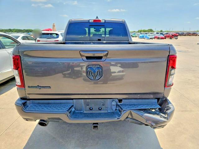 58357666 :رقم المزاد ، 1C6RREBT7NN157558 vin ، 2022 Ram 1500 مزاد بيع