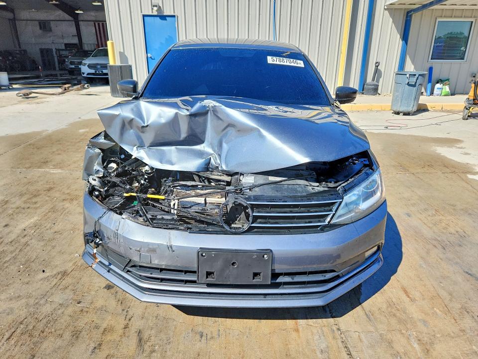 57887046 :رقم المزاد ، 3VWD17AJ0GM231712 vin ، 2016 Volkswagen Jetta مزاد بيع