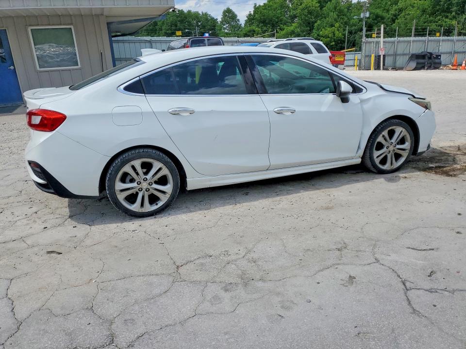57724816 :رقم المزاد ، 1G1BG5SM1G7302425 vin ، 2016 Chevrolet Cruze مزاد بيع