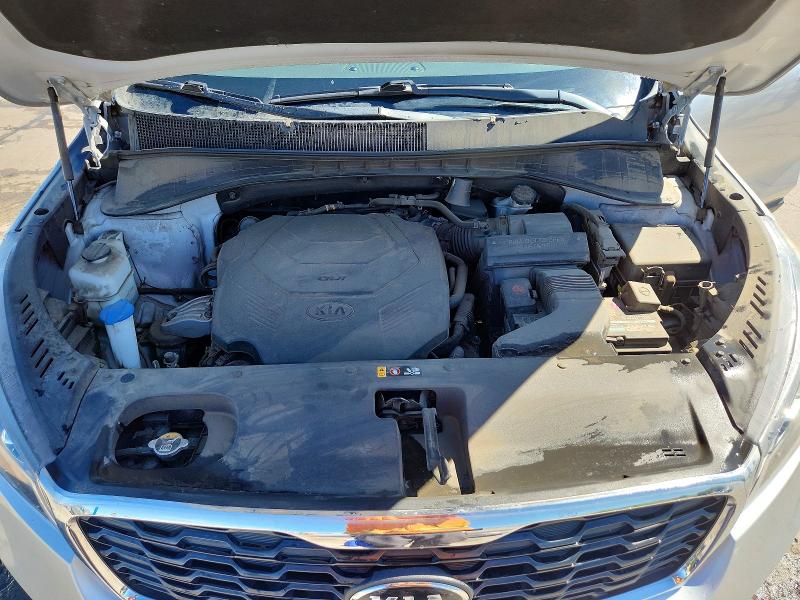 2019 Kia Sorento მანქანა იყიდება აუქციონზე, vin: 5XYPGDA52KG505644, აუქციონის ნომერი: 57592926