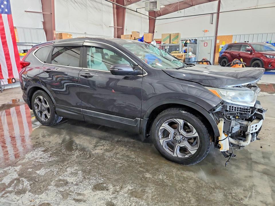 57149496 :رقم المزاد ، 7FARW1H58JE007412 vin ، 2018 Honda Cr-v مزاد بيع