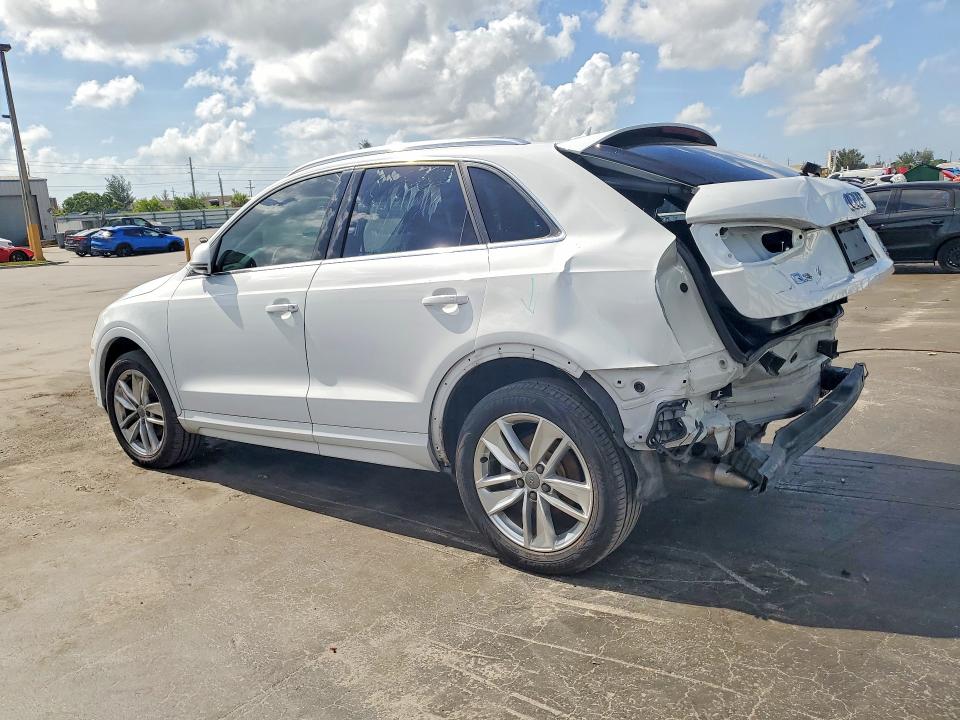 2017 Audi Q3 მანქანა იყიდება აუქციონზე, vin: WA1JCCFS8HR012243, აუქციონის ნომერი: 57122156