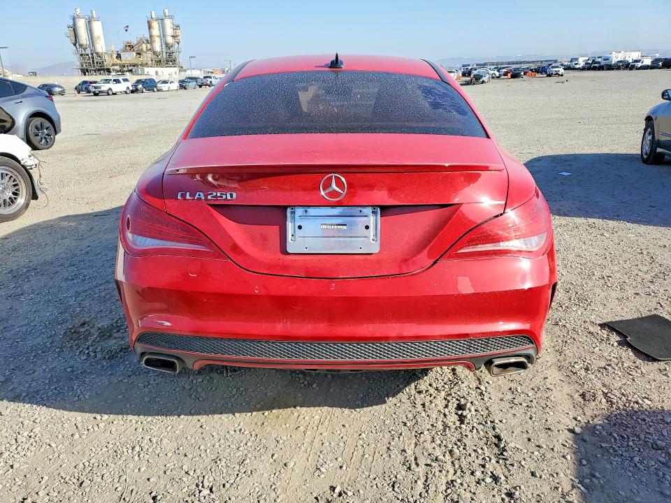 53644846 :رقم المزاد ، WDDSJ4EB9FN187411 vin ، 2015 Mercedes-benz Cla مزاد بيع