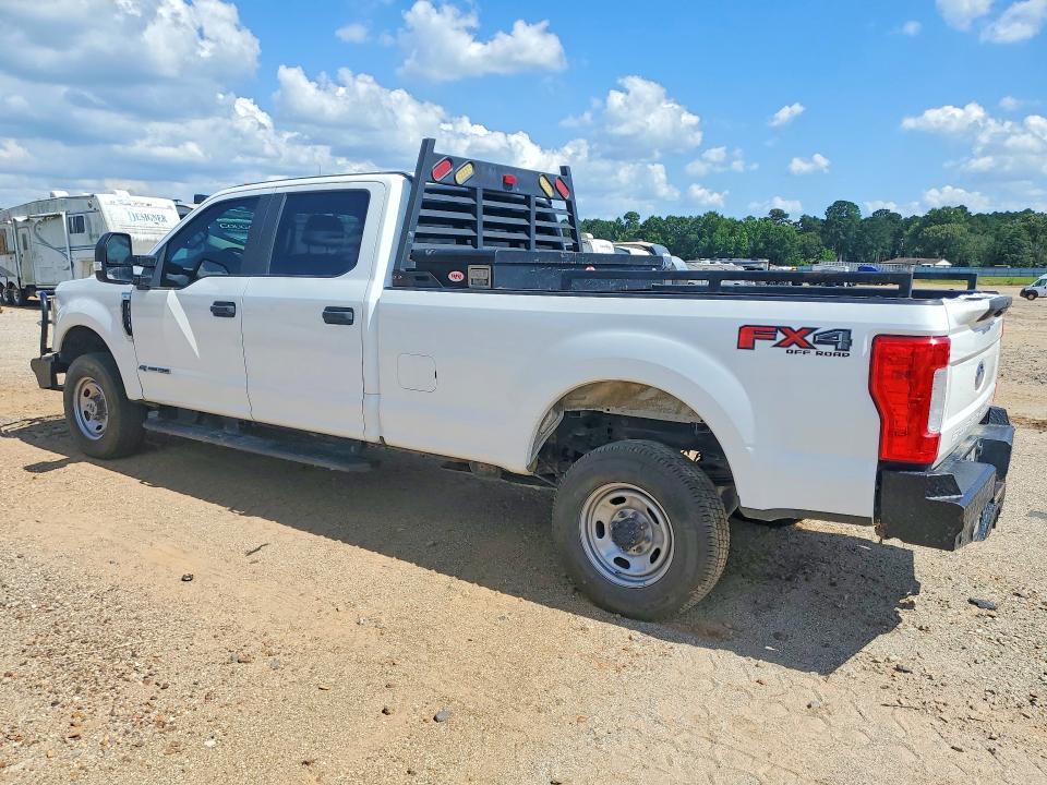 Продаж на аукціоні авто 2018 Ford F350, vin: 1FT8W3BT8JEC94973, номер лоту: 54946146