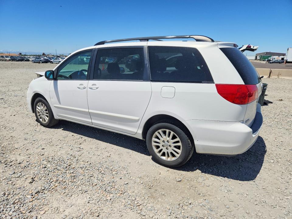 57189116 :رقم المزاد ، 5TDBK23C98S012967 vin ، 2008 Toyota Sienna مزاد بيع