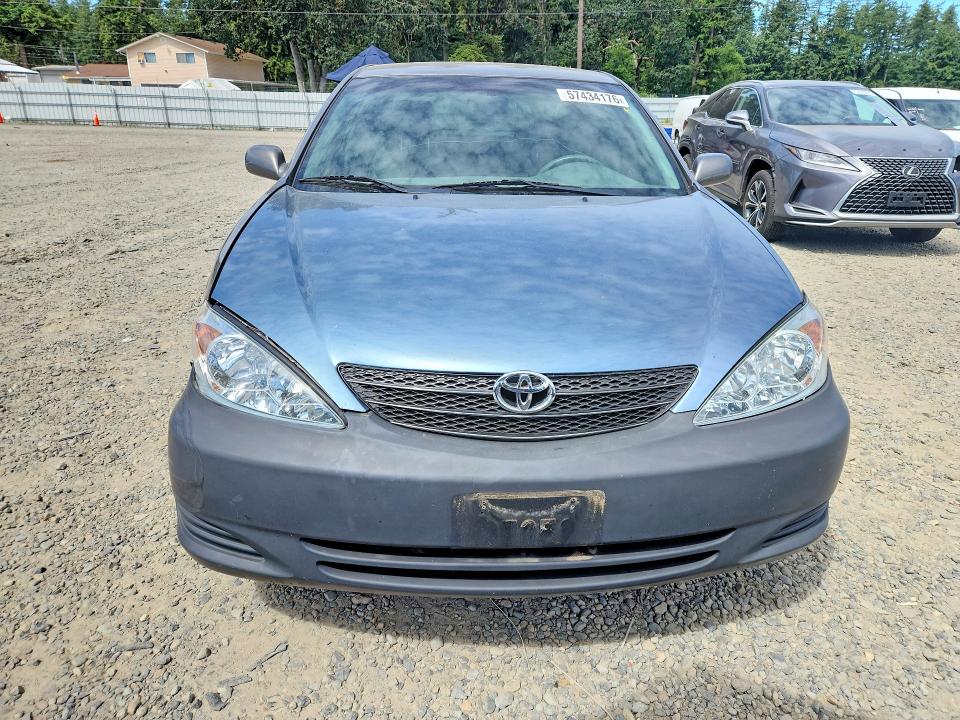 2004 Toyota Camry მანქანა იყიდება აუქციონზე, vin: JTDBE32K340297653, აუქციონის ნომერი: 57434176