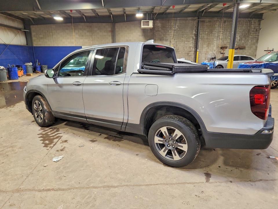 2017 Honda Ridgeline მანქანა იყიდება აუქციონზე, vin: 5FPYK3F54HB006390, აუქციონის ნომერი: 56847606