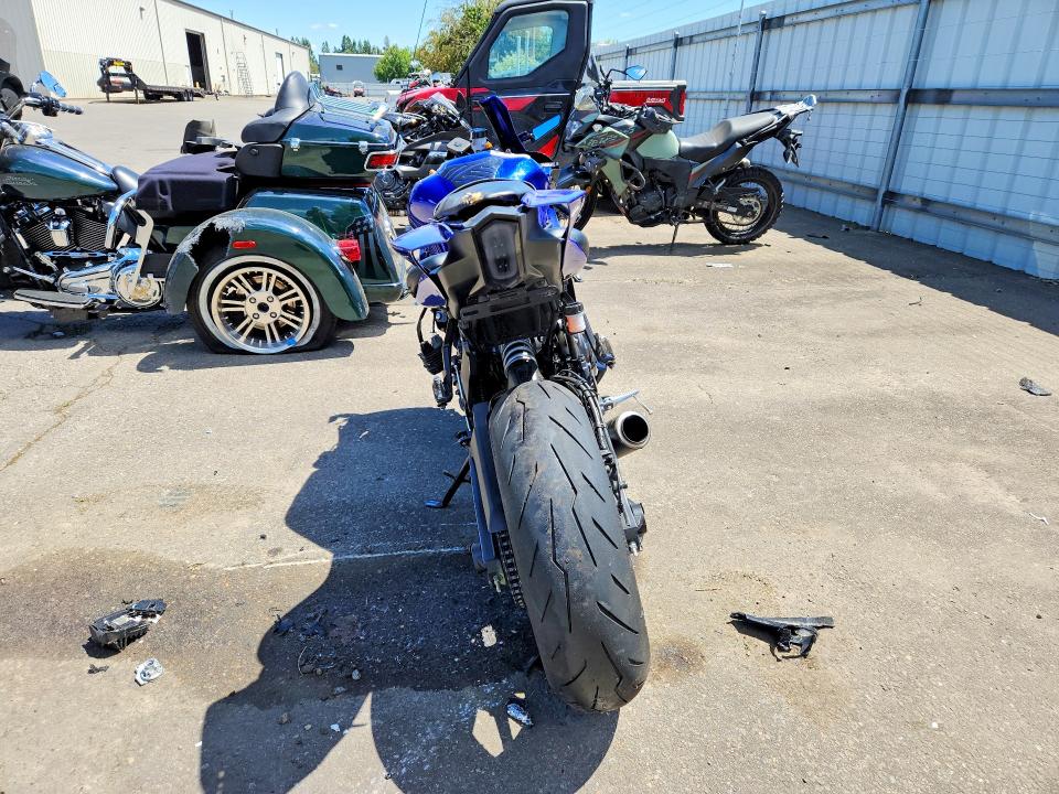 55560506 :رقم المزاد ، JYARM38E7RA013179 vin ، 2024 Yamaha Yzfr7 مزاد بيع